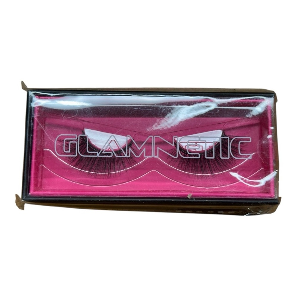 Glamnetic Lashes: Blessed - Picture 5 of 7